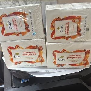 Dove Cinnamon Pumpkin Pie Body Wash